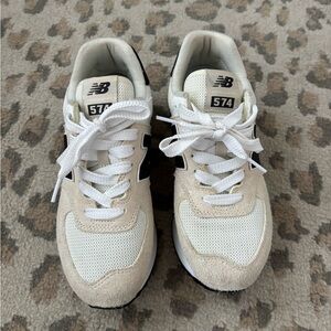 New Balance 574 Cream, White & Black Low-Top Sneakers